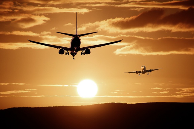​Liaison CDG Express : le PDG d'Air France-KLM juge la taxe 