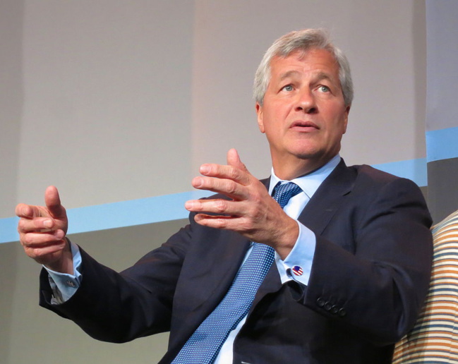 Jamie Dimon, le patron de JPMorgan a perçu 31 millions de dollars en 2018, un record !