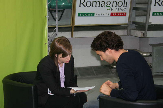 Le choix des CV est un exercice exigeant qui demande une préparation accrue avant un éventuel entretien. Le choix des CV est un exercice exigeant qui demande une préparation accrue avant un éventuel entretien.