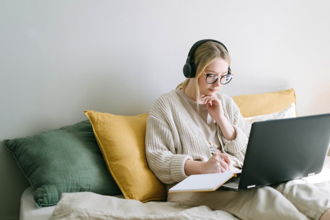 Télétravail obligatoire : une amende de 2.000 euros pour les employeurs récalcitrants