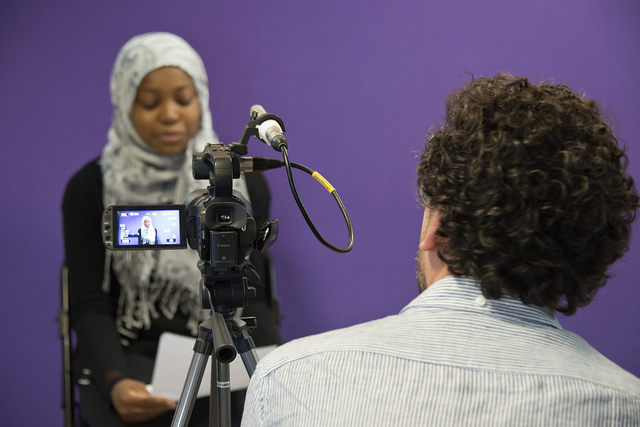 Pour séduire un futur employeur, rien de mieux qu'une courte présentation, rapide, et efficace. Pour séduire un futur employeur, rien de mieux qu'une courte présentation, rapide, et efficace.