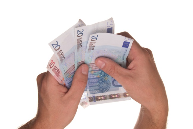 Une nouvelle hausse du SMIC annoncée avant l’été 2022 ?