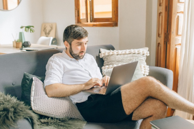 Le travail hybride, la recette idéale pour accroître la productivité ?