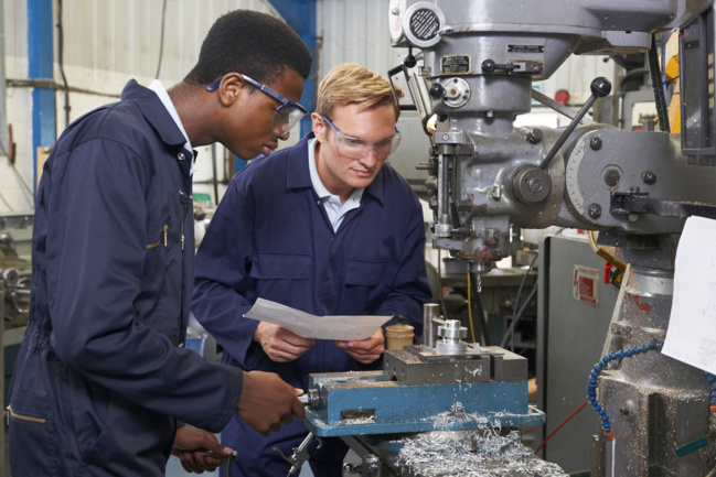 L'apprentissage profite aux jeunes les plus diplômés
