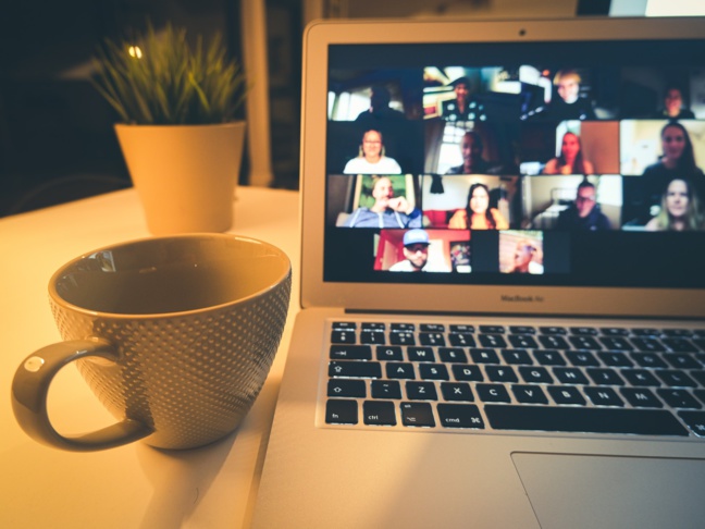 Zoom rappelle ses salariés au bureau Zoom rappelle ses salariés au bureau