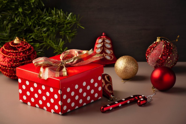 Bons d'achat et cadeaux de Noël : l’URSSAF confirme le maintien du régime de 2022