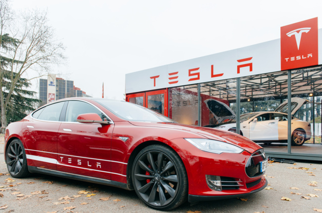 ​Elon Musk, patron de Tesla, gagne le SMIC californien