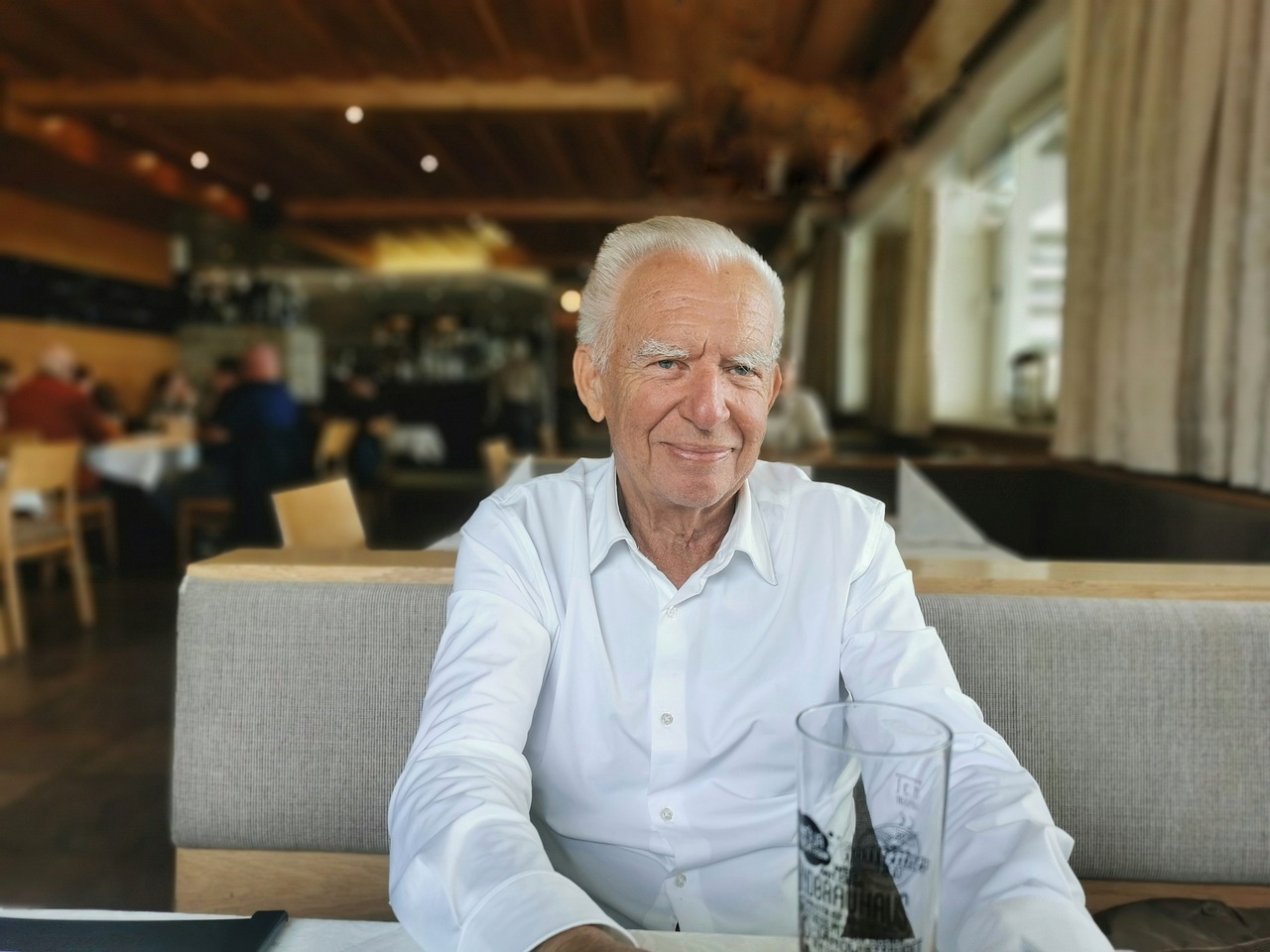 Les qualités des seniors reconnues, pas leur employabilité Les qualités des seniors reconnues, pas leur employabilité