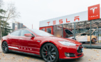 ​Elon Musk, patron de Tesla, gagne le SMIC californien